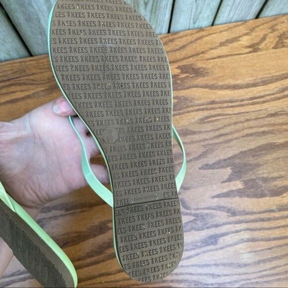 TKEES LEATHER FLIP FLOPS IN OMBRE (AQUA TO MINT) 6 - Picture 4 of 6